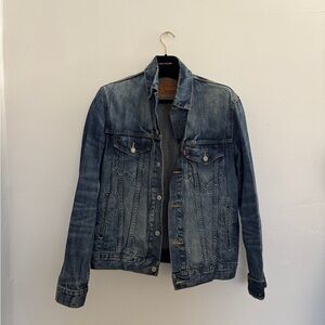 Levi’s Men's Denim Jacket